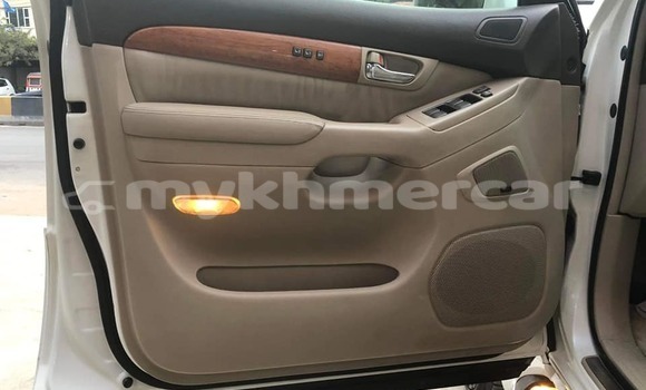 Acheter Occasion Voiture Lexus GX Blanc à Phnom Penh, Phnom Penh Acheter Occasion Voiture Lexus GX Blanc à Phnom Penh, Phnom Penh