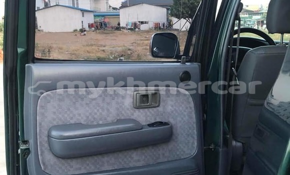 Acheter Occasion Voiture Toyota Hilux Vert à Phnom Penh, Phnom Penh Acheter Occasion Voiture Toyota Hilux Vert à Phnom Penh, Phnom Penh