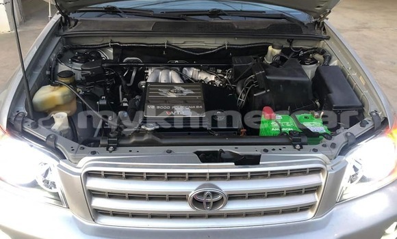 Acheter Occasion Voiture Toyota Highlander Gris à Phnom Penh, Phnom Penh Acheter Occasion Voiture Toyota Highlander Gris à Phnom Penh, Phnom Penh