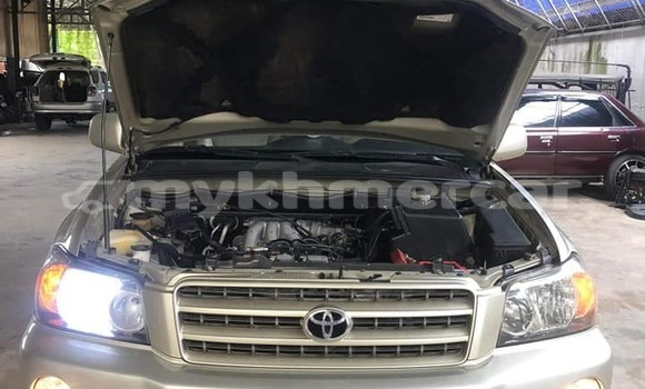 ទិញ បានប្រើ Toyota Highlander Beige ឡាន} ក្នុង Phnom Penh ក្នុង Phnom Penh ទិញ បានប្រើ Toyota Highlander Beige ឡាន} ក្នុង Phnom Penh ក្នុង Phnom Penh