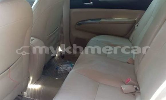 Buy Used Toyota Prius White Car in Phnom Penh in Phnom Penh Buy Used Toyota Prius White Car in Phnom Penh in Phnom Penh