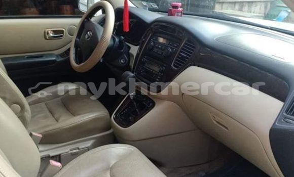 Buy Used Toyota Highlander White Car in Phnom Penh in Phnom Penh Buy Used Toyota Highlander White Car in Phnom Penh in Phnom Penh