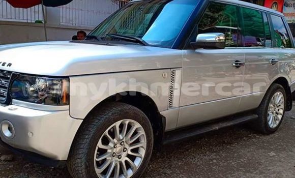 Buy Used Land Rover Range Rover Vogue Silver Car in Phnom Penh in Phnom Penh Buy Used Land Rover Range Rover Vogue Silver Car in Phnom Penh in Phnom Penh