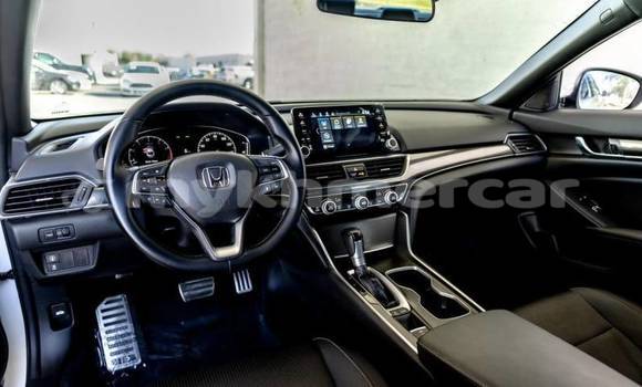 Buy Used Honda Accord White Car in Stung Treng in Stung Treng Province Buy Used Honda Accord White Car in Stung Treng in Stung Treng Province