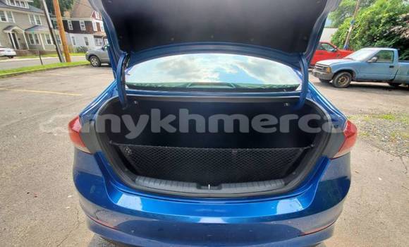 Buy Used Hyundai Elantra Blue Car in Siem Reap in Siem Reap Province Buy Used Hyundai Elantra Blue Car in Siem Reap in Siem Reap Province