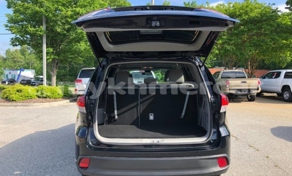 Buy Used Toyota Highlander Black Car in Roluos in Siem Reap Province Buy Used Toyota Highlander Black Car in Roluos in Siem Reap Province