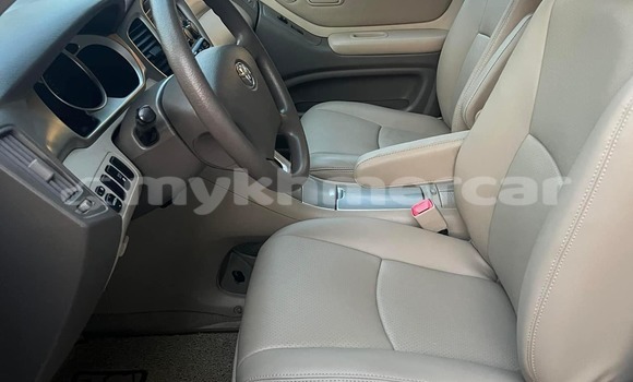 Buy Used Toyota Highlander White Car in Amleang in Kampong Speu Province Buy Used Toyota Highlander White Car in Amleang in Kampong Speu Province