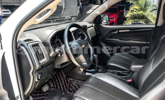 Acheter Occasion Voiture Chevrolet Colorado Blanc à Phnom Penh, Phnom Penh Acheter Occasion Voiture Chevrolet Colorado Blanc à Phnom Penh, Phnom Penh