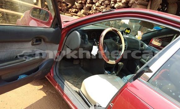 Acheter Occasion Voiture Toyota Corolla Rouge à Siem Reap, Siem Reap Province Acheter Occasion Voiture Toyota Corolla Rouge à Siem Reap, Siem Reap Province