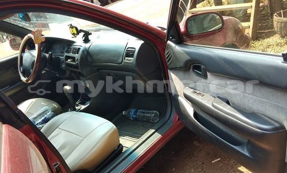 Acheter Occasion Voiture Toyota Corolla Rouge à Siem Reap, Siem Reap Province Acheter Occasion Voiture Toyota Corolla Rouge à Siem Reap, Siem Reap Province