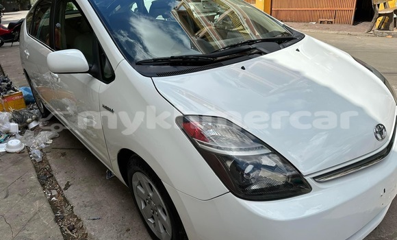 Acheter Occasion Voiture Toyota Prius Blanc à Phnom Penh, Phnom Penh Acheter Occasion Voiture Toyota Prius Blanc à Phnom Penh, Phnom Penh