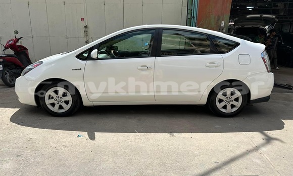 Acheter Occasion Voiture Toyota Prius Blanc à Phnom Penh, Phnom Penh Acheter Occasion Voiture Toyota Prius Blanc à Phnom Penh, Phnom Penh
