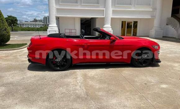 Acheter Occasion Voiture FORD MUSTANG Rouge à Phnom Penh, Phnom Penh Acheter Occasion Voiture FORD MUSTANG Rouge à Phnom Penh, Phnom Penh