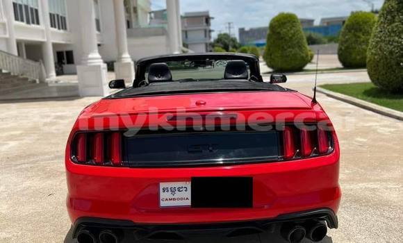 Acheter Occasion Voiture FORD MUSTANG Rouge à Phnom Penh, Phnom Penh Acheter Occasion Voiture FORD MUSTANG Rouge à Phnom Penh, Phnom Penh