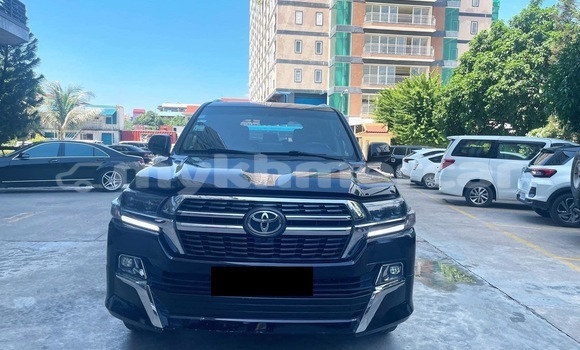 Acheter Occasion Voiture Toyota Land Cruiser Noir à Phnom Penh, Phnom Penh Acheter Occasion Voiture Toyota Land Cruiser Noir à Phnom Penh, Phnom Penh
