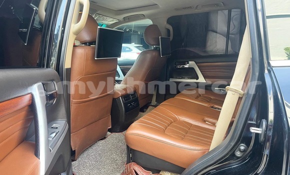 Acheter Occasion Voiture Toyota Land Cruiser Noir à Phnom Penh, Phnom Penh Acheter Occasion Voiture Toyota Land Cruiser Noir à Phnom Penh, Phnom Penh