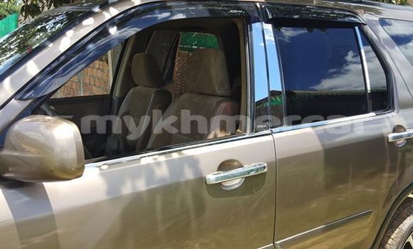 Acheter Occasion Voiture Honda CR–V Marron à Siem Reap, Siem Reap Province Acheter Occasion Voiture Honda CR–V Marron à Siem Reap, Siem Reap Province