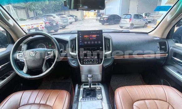 Acheter Occasion Voiture Toyota Land Cruiser Noir à Phnom Penh, Phnom Penh Acheter Occasion Voiture Toyota Land Cruiser Noir à Phnom Penh, Phnom Penh