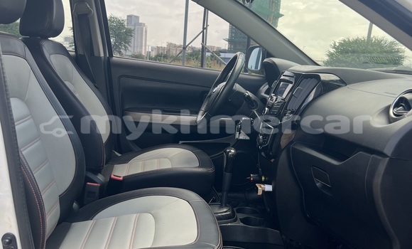 Acheter Occasion Voiture Great Wall Hover M4 Blanc à Phnom Penh, Phnom Penh Acheter Occasion Voiture Great Wall Hover M4 Blanc à Phnom Penh, Phnom Penh