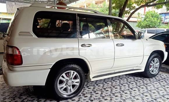 Buy Used Lexus LX White Car in Phnom Penh in Phnom Penh Buy Used Lexus LX White Car in Phnom Penh in Phnom Penh