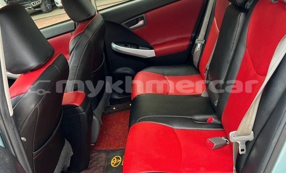 Buy Used Toyota Prius Green Car in Phnom Penh in Phnom Penh Buy Used Toyota Prius Green Car in Phnom Penh in Phnom Penh