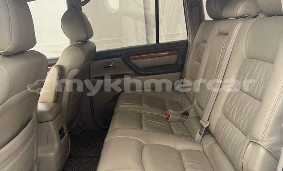 Buy Used Lexus LX White Car in Phnom Penh in Phnom Penh Buy Used Lexus LX White Car in Phnom Penh in Phnom Penh