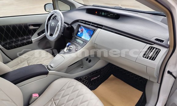 ទិញ បានប្រើ Toyota Prius White ឡាន} ក្នុង Phnom Penh ក្នុង Phnom Penh ទិញ បានប្រើ Toyota Prius White ឡាន} ក្នុង Phnom Penh ក្នុង Phnom Penh