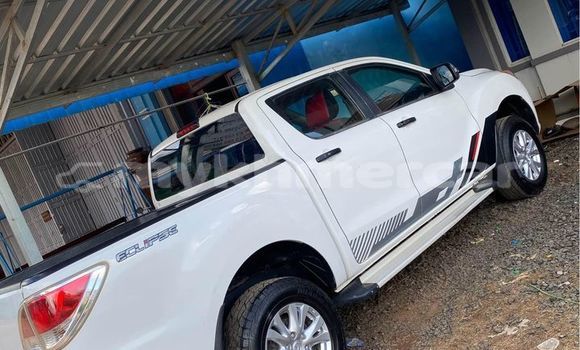 Buy Used Mazda 323 White Car in Phnom Penh in Phnom Penh Buy Used Mazda 323 White Car in Phnom Penh in Phnom Penh