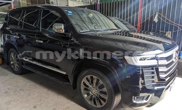 Buy Used Toyota Land Cruiser Black Car in Phnom Penh in Phnom Penh Buy Used Toyota Land Cruiser Black Car in Phnom Penh in Phnom Penh
