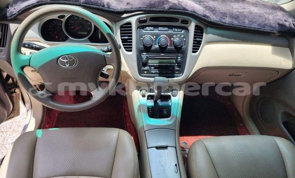 Buy Used Toyota Highlander Other Car in Phnom Penh in Phnom Penh Buy Used Toyota Highlander Other Car in Phnom Penh in Phnom Penh