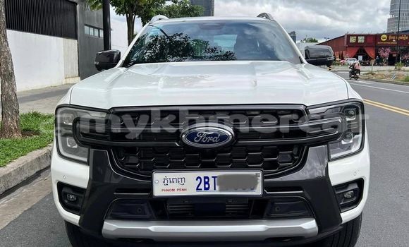 Buy Used Ford Windstar White Car in Phnom Penh in Phnom Penh Buy Used Ford Windstar White Car in Phnom Penh in Phnom Penh