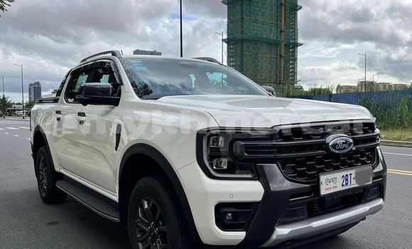 Buy Used Ford Windstar White Car in Phnom Penh in Phnom Penh Buy Used Ford Windstar White Car in Phnom Penh in Phnom Penh