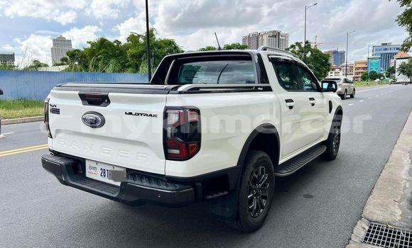 Buy Used Ford Windstar White Car in Phnom Penh in Phnom Penh Buy Used Ford Windstar White Car in Phnom Penh in Phnom Penh