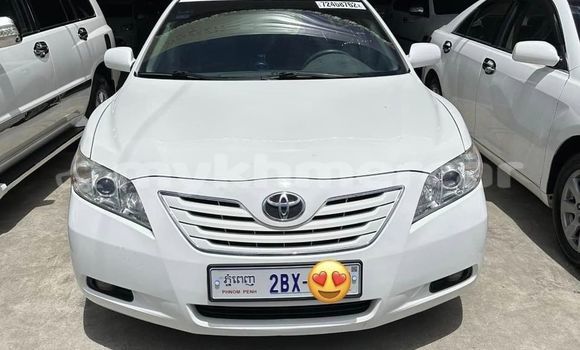 Buy Used Toyota Camry White Car in Phnom Penh in Phnom Penh Buy Used Toyota Camry White Car in Phnom Penh in Phnom Penh