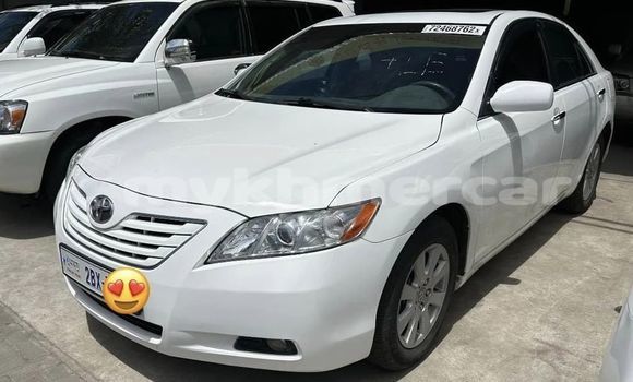 Buy Used Toyota Camry White Car in Phnom Penh in Phnom Penh Buy Used Toyota Camry White Car in Phnom Penh in Phnom Penh