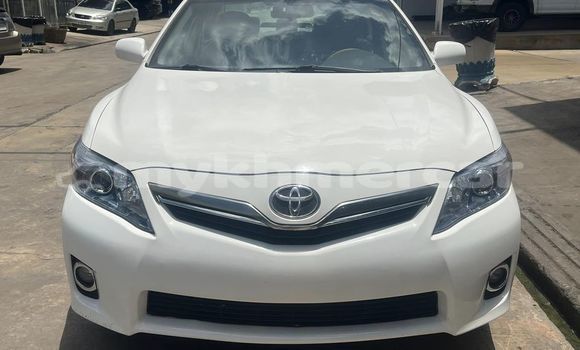 Buy Used Toyota Camry White Car in Phnom Penh in Phnom Penh Buy Used Toyota Camry White Car in Phnom Penh in Phnom Penh