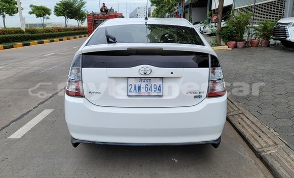 Acheter Occasion Voiture Toyota Prius Blanc à Phnom Penh, Phnom Penh Acheter Occasion Voiture Toyota Prius Blanc à Phnom Penh, Phnom Penh
