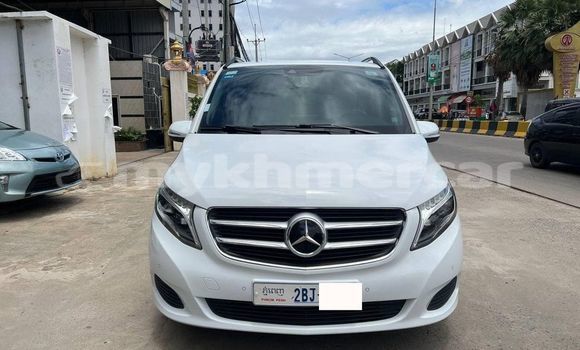 Buy Used Mercedes-Benz V-klasse White Car in Phnom Penh in Phnom Penh Buy Used Mercedes-Benz V-klasse White Car in Phnom Penh in Phnom Penh