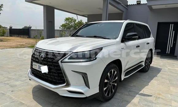 Buy Used Lexus LX 570 White Car in Phnom Penh in Phnom Penh Buy Used Lexus LX 570 White Car in Phnom Penh in Phnom Penh