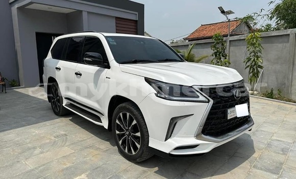 Buy Used Lexus LX 570 White Car in Phnom Penh in Phnom Penh Buy Used Lexus LX 570 White Car in Phnom Penh in Phnom Penh