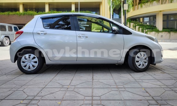 Buy Used Toyota Vitz Silver Car in Phnom Penh in Phnom Penh Buy Used Toyota Vitz Silver Car in Phnom Penh in Phnom Penh
