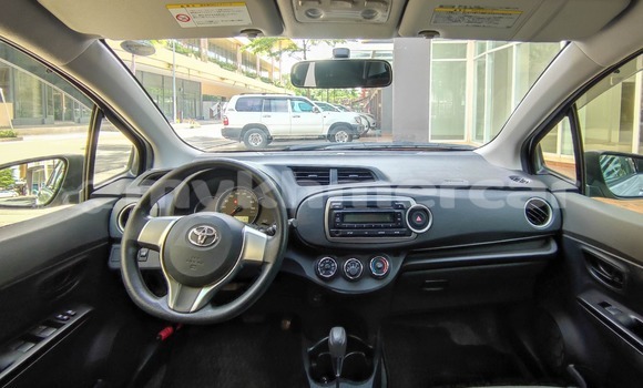 Buy Used Toyota Vitz Silver Car in Phnom Penh in Phnom Penh Buy Used Toyota Vitz Silver Car in Phnom Penh in Phnom Penh