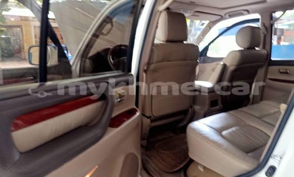 Buy Used Lexus LX White Car in Phnom Penh in Phnom Penh Buy Used Lexus LX White Car in Phnom Penh in Phnom Penh