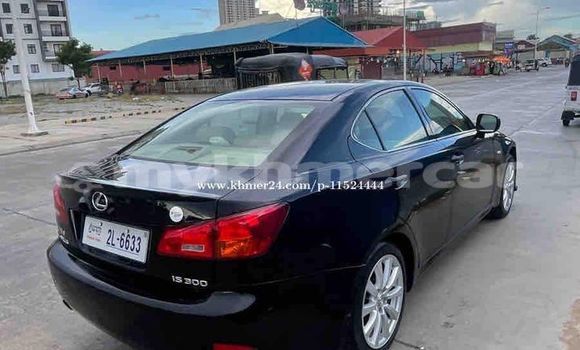 Buy Used Lexus IS White Car in Phnom Penh in Phnom Penh Buy Used Lexus IS White Car in Phnom Penh in Phnom Penh