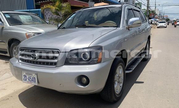 Buy Used Toyota Highlander Other Car in Phnom Penh in Phnom Penh Buy Used Toyota Highlander Other Car in Phnom Penh in Phnom Penh