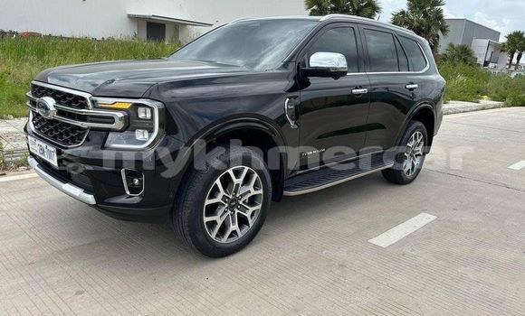 Buy Used Ford Everest Black Car in Phnom Penh in Phnom Penh Buy Used Ford Everest Black Car in Phnom Penh in Phnom Penh
