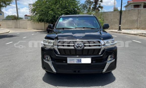 Buy Used Toyota Land Cruiser Prado Black Car in Phnom Penh in Phnom Penh Buy Used Toyota Land Cruiser Prado Black Car in Phnom Penh in Phnom Penh