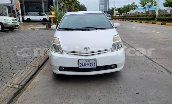 Acheter Occasion Voiture Toyota Prius Blanc à Phnom Penh, Phnom Penh Acheter Occasion Voiture Toyota Prius Blanc à Phnom Penh, Phnom Penh