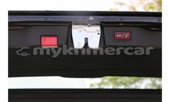 Buy Import Mercedes-Benz 250 Black Car in Import - Dubai in Kampot Province