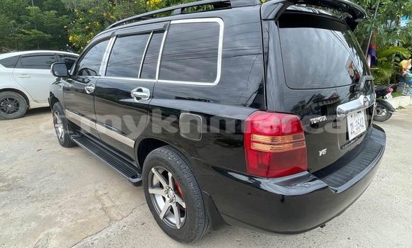 Buy Used Toyota Highlander Black Car in Phnom Penh in Phnom Penh